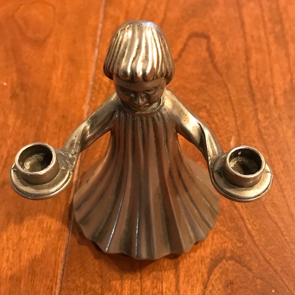 VINTAGE ITALIAN PEWTER CHOIR BOY/CHRISTMAS ANGEL DUAL CANDLE HOLDER SMALL FIGURE - Picture 4 of 5